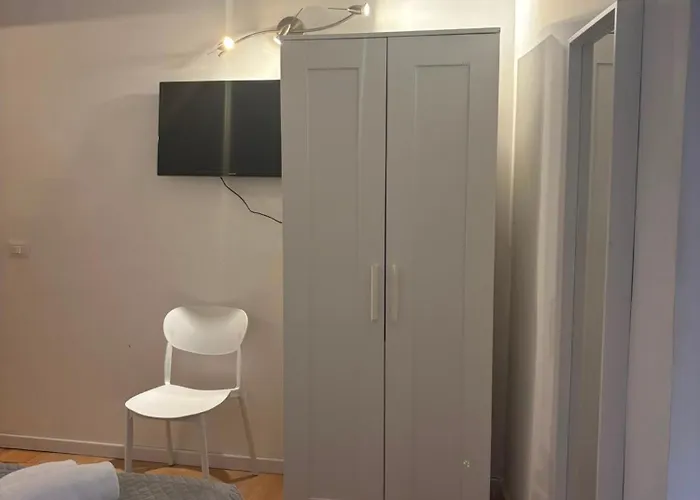 Helmirage Luxury Montecitorio Gasthof 4*